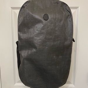 TORTUGA Backpack Homebase Model Carry-on with Packing Cube - Like New!